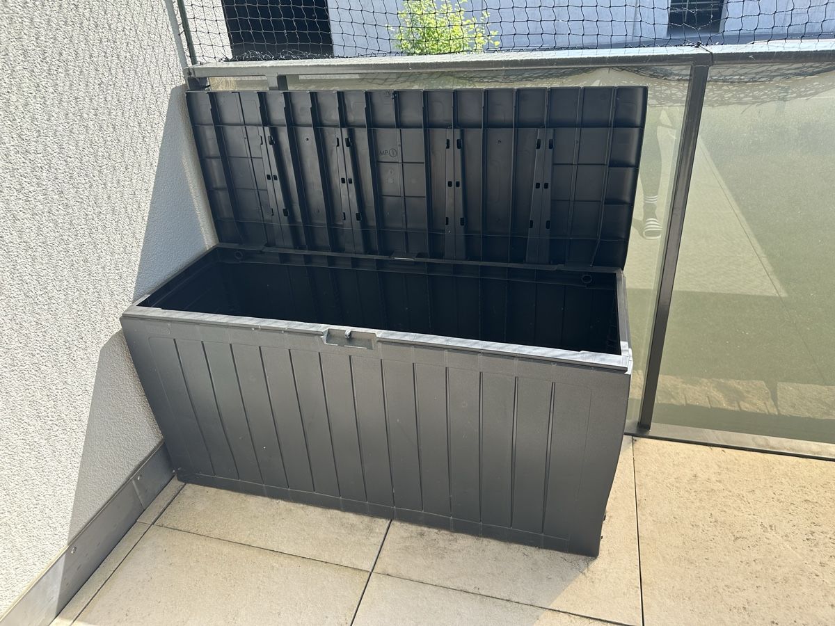 Box contenitori: Auflagenbox Marvel 270 L - grau – Usato da Wangen SZ venduto da Jaay_Sky 1