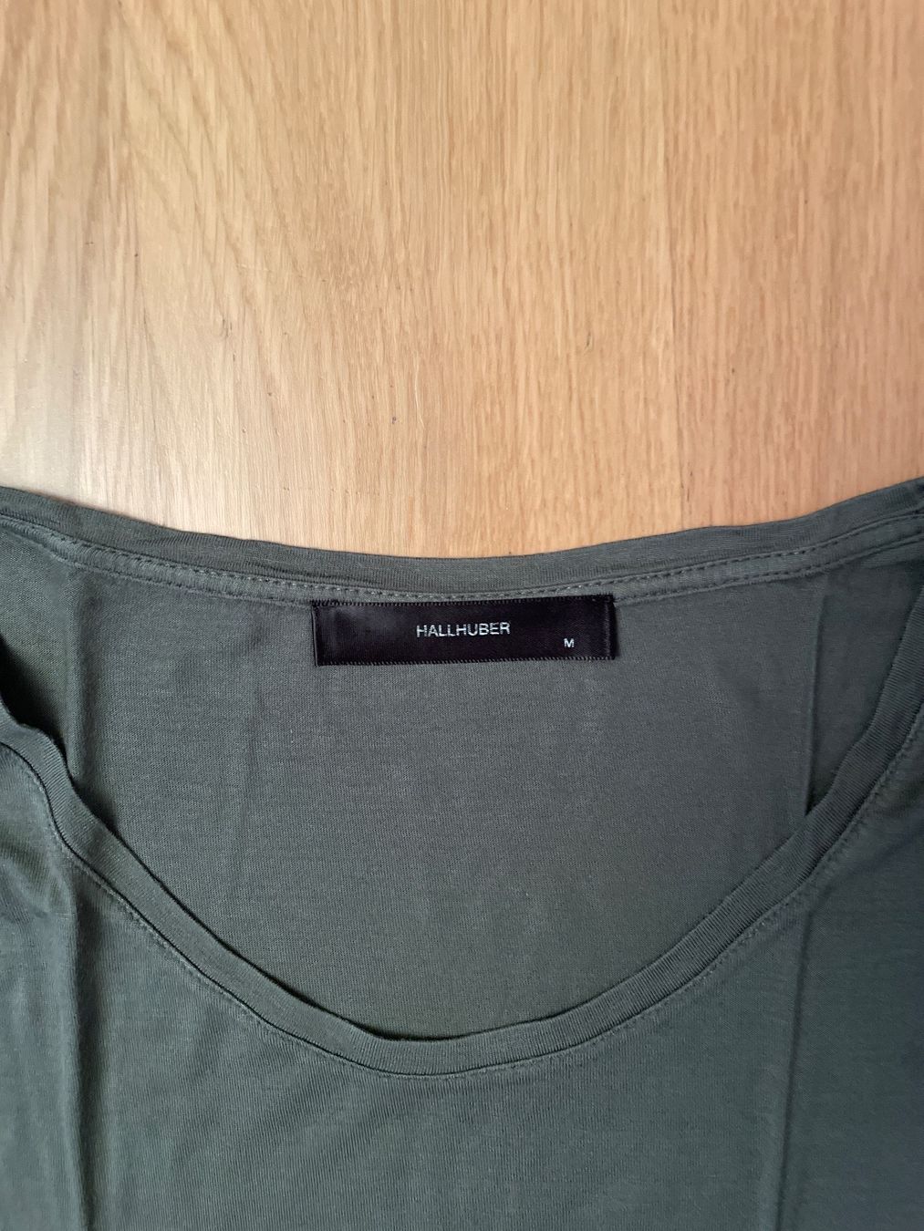 Hallhuber T-shirt: Tshirt Hallhuber M – Usato da Basel venduto da pilzliii 5