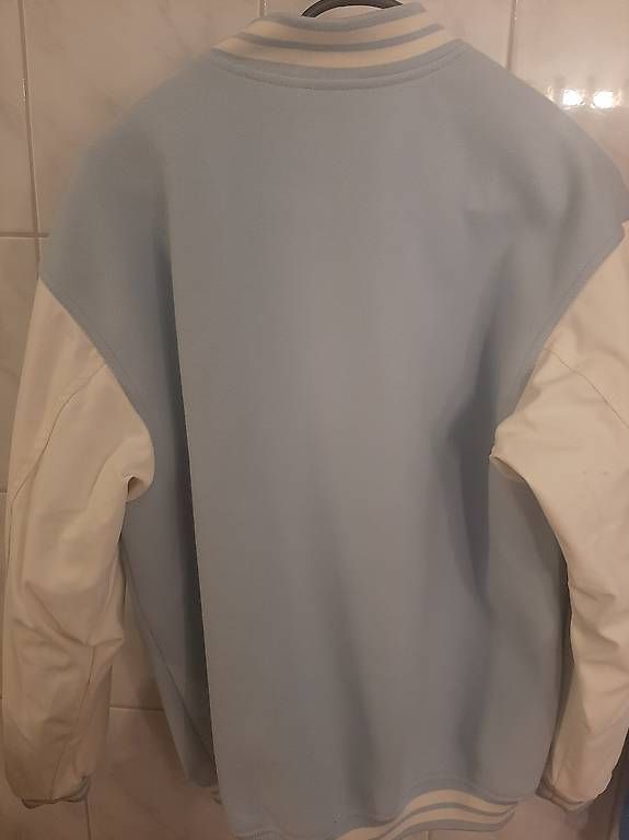 H&M Giacche: Bomberjacke mit Lederärmeln – Usato da Rothenthurm venduto da Michele_1967 1