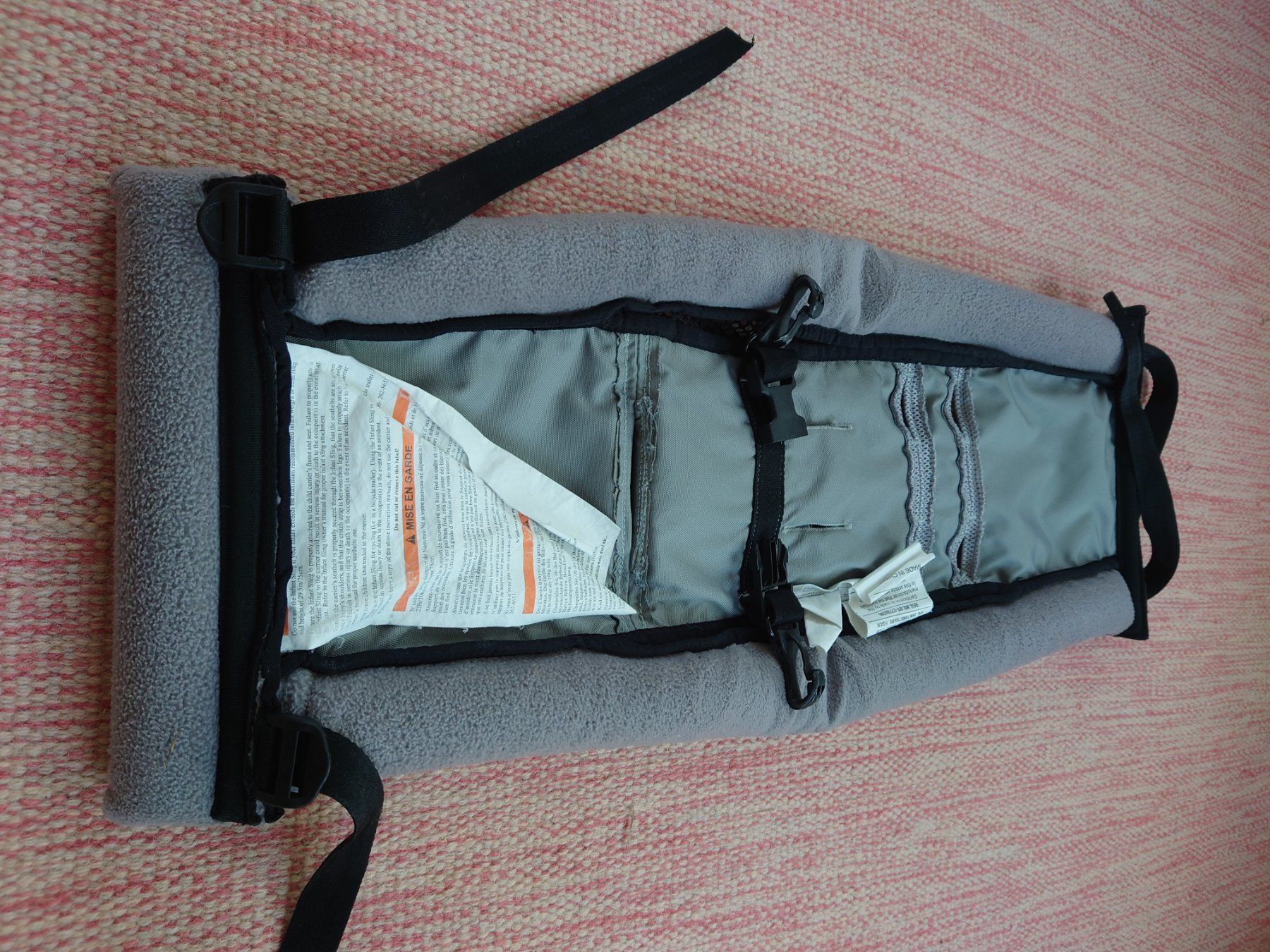 Thule Rimorchi: Thule Chariot infant sling / Hängematte – Usato da St. Gallen venduto da Raeml 3