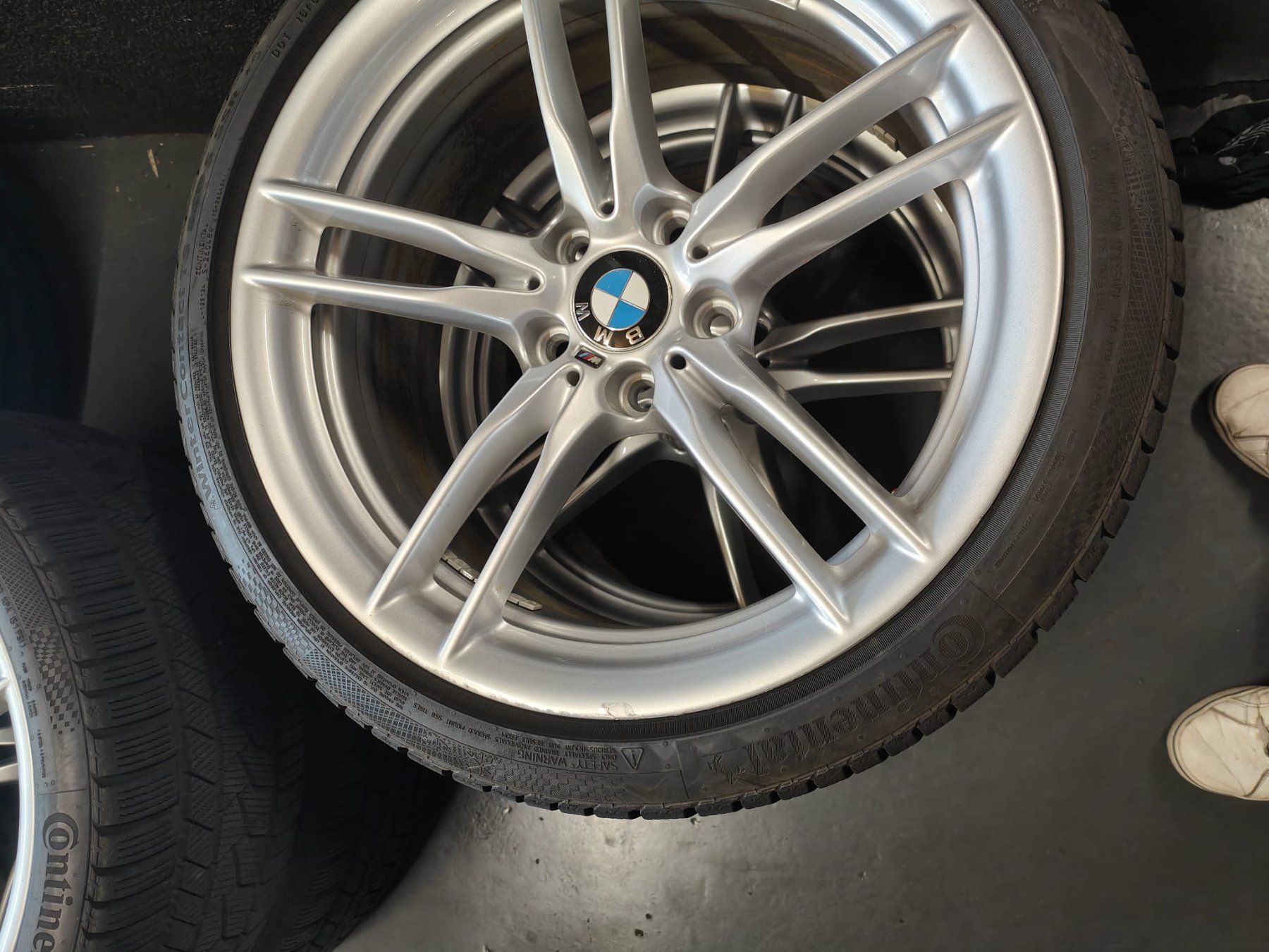 BMW Pneus & Kompletträder: BMW M4 Winterräder – Gebraucht aus Oberengstringen von Reifen-Lagerverkauf 6