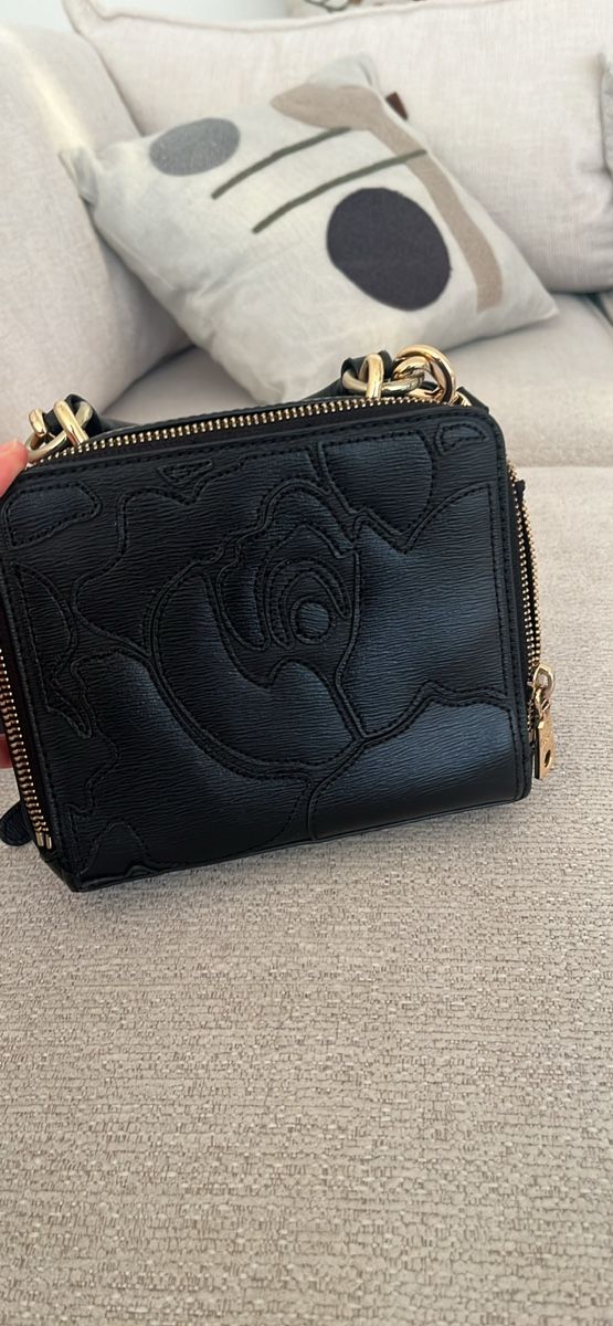 DKNY Taschen für Damen: DKNY umhängetasche – Gebraucht aus Wald ZH von tuba91