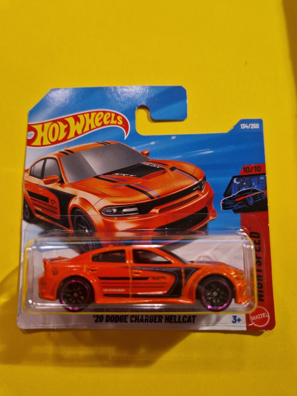 Hot Wheels Modellini d'auto: Hot Wheels '20 DODGE CHARGER HELLCAT – Nuovo e nell'imballaggio originale da Oftringen venduto da Rotor 1