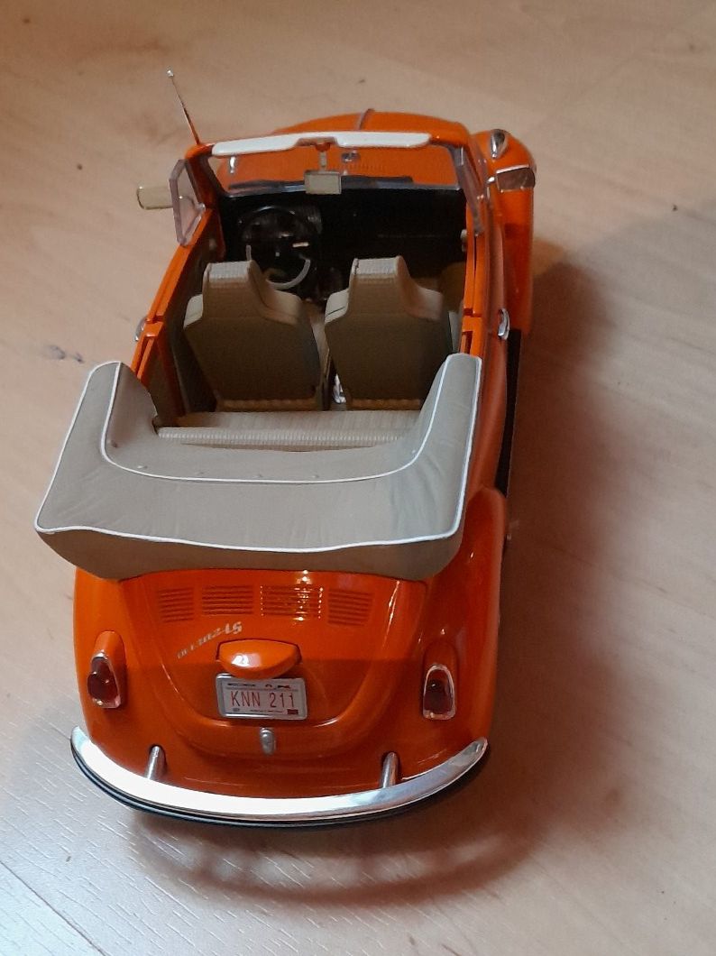 Revell Modellautos: Revell Volkswagen Käfer Convertible, 1:18 – Neu (gemäss Beschreibung) aus Frick von Windguru 3