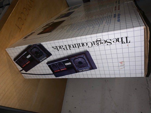 Sega Konsolen: Sega Master System boxed super Zustand. – Gebraucht aus Steinach von  6