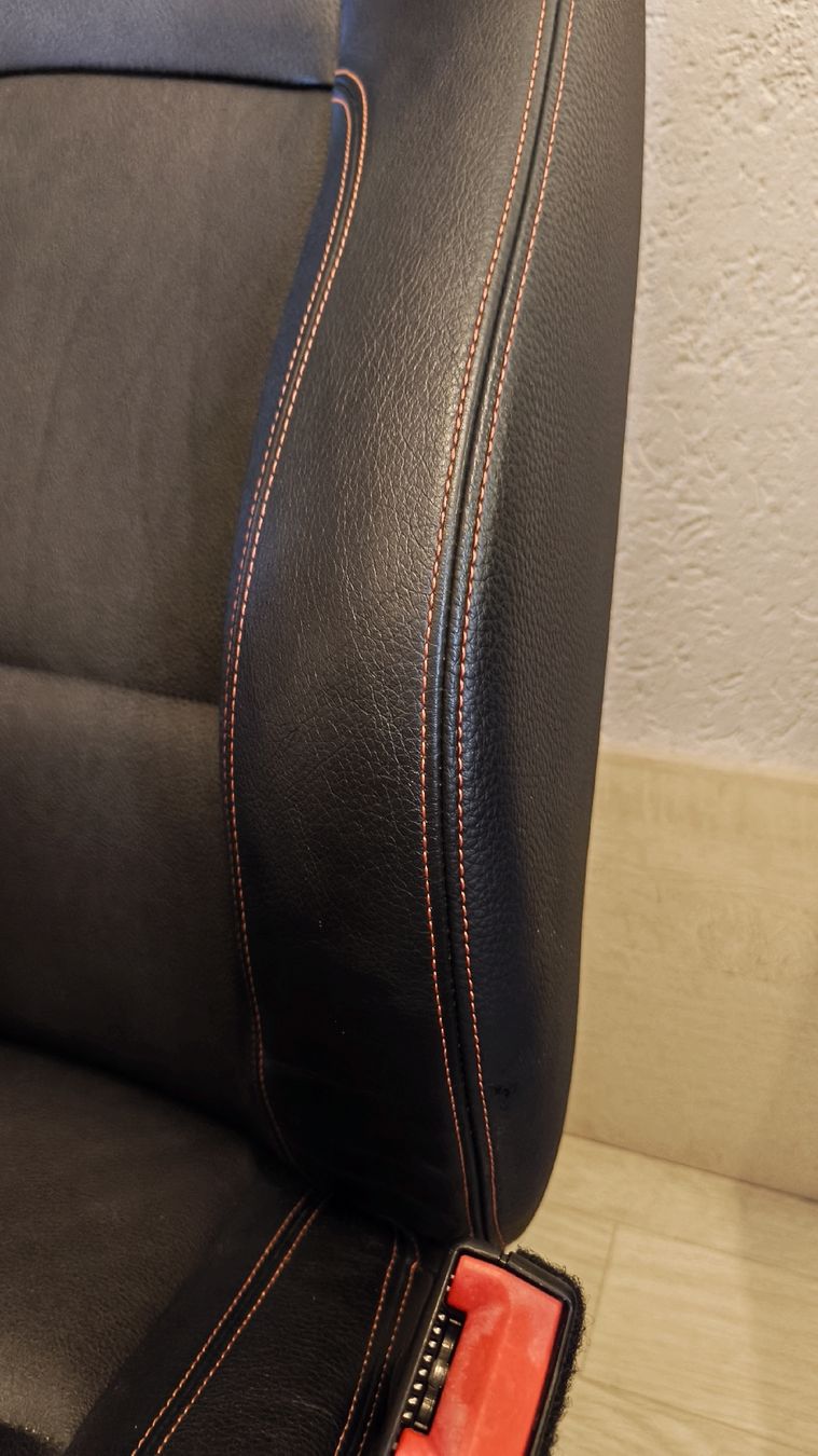 BMW Toutes les pièces auto: BMW 1M seats (1er M coupe e82) – D'occasion à Ste-Croix par mylprs 7