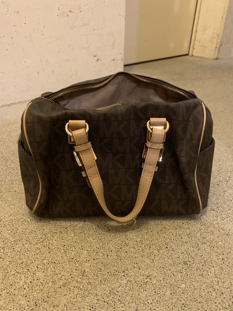 Michael Kors Taschen für Damen: Michael Kors Handtasche mit Riemen – Gebraucht aus Rotkreuz von luxurybe 1