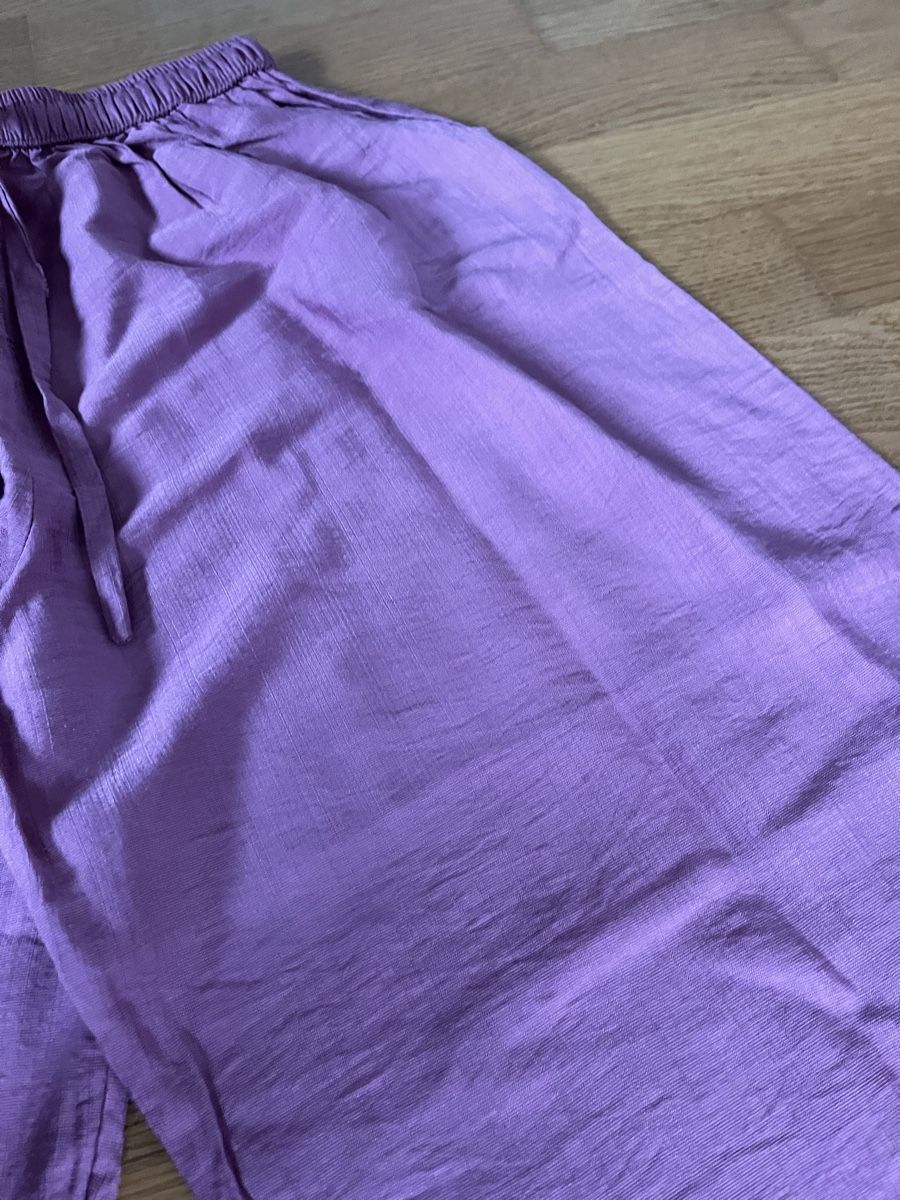 Pantaloni: Lässige Stoffhose  – Usato da Stadel venduto da Comporta 2