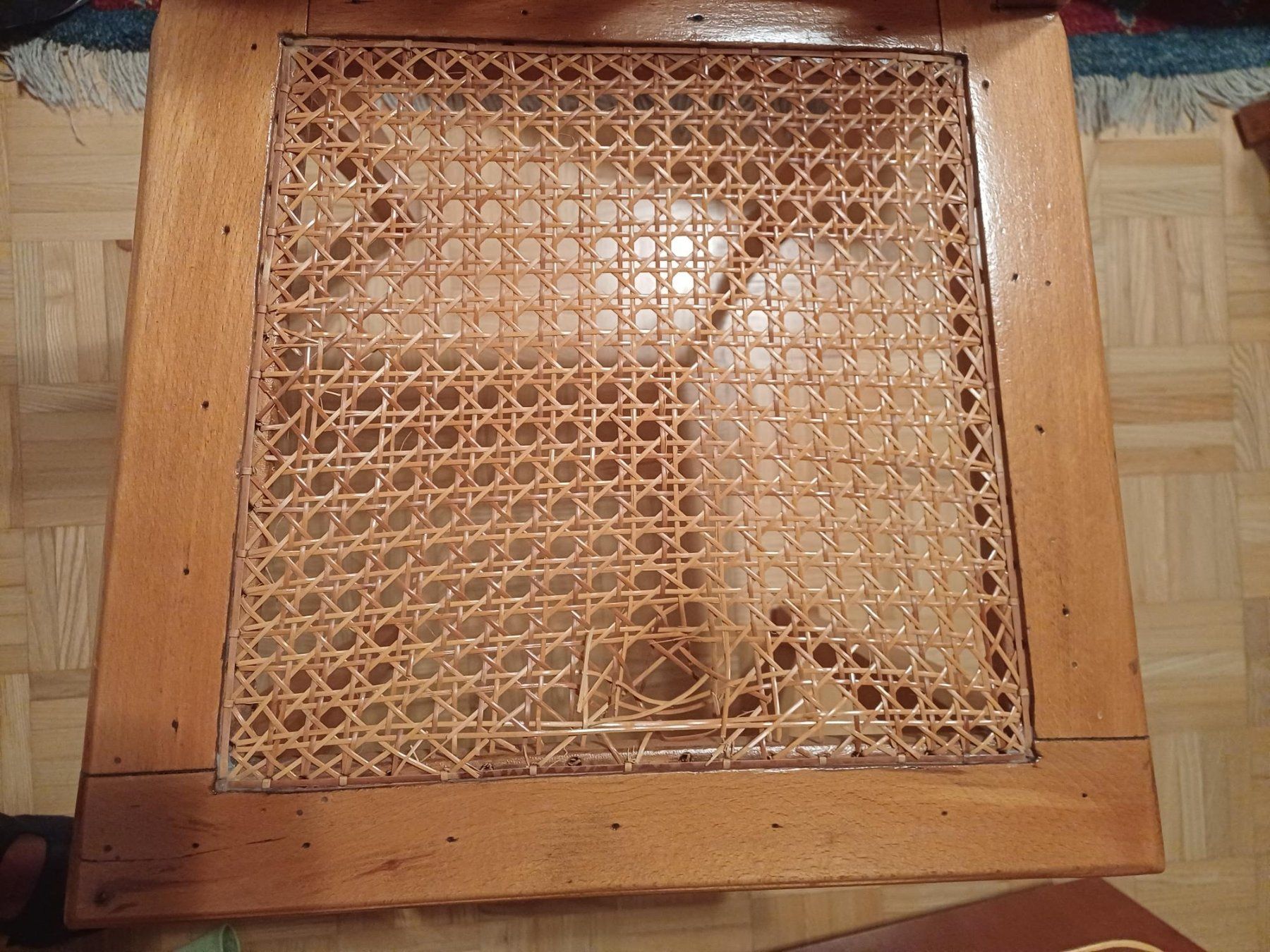 Sedie: Holzstühle mit Rattan Sitzfläche 2 Stk. – Difettoso da Sisikon venduto da slaronix 2