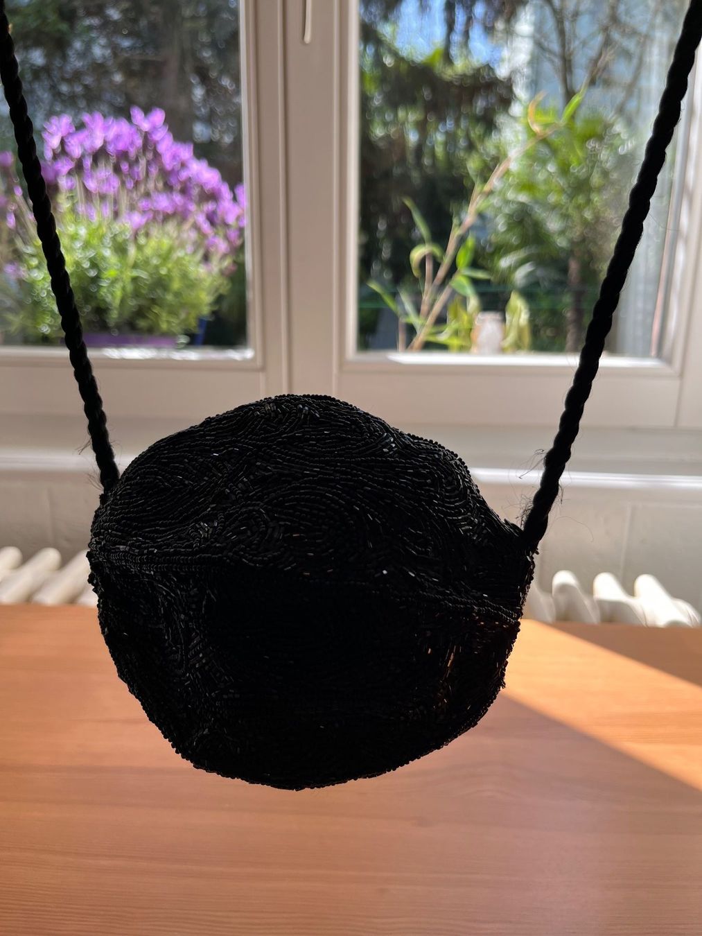 Borse da donna: Vintage Perlentasche schwarz – Usato da Basel venduto da miriricar