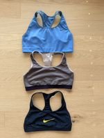 3x Nike Sport BHs Grösse S guter Zustand