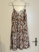 Gemustertes Sommerkleid (Vero Moda) 