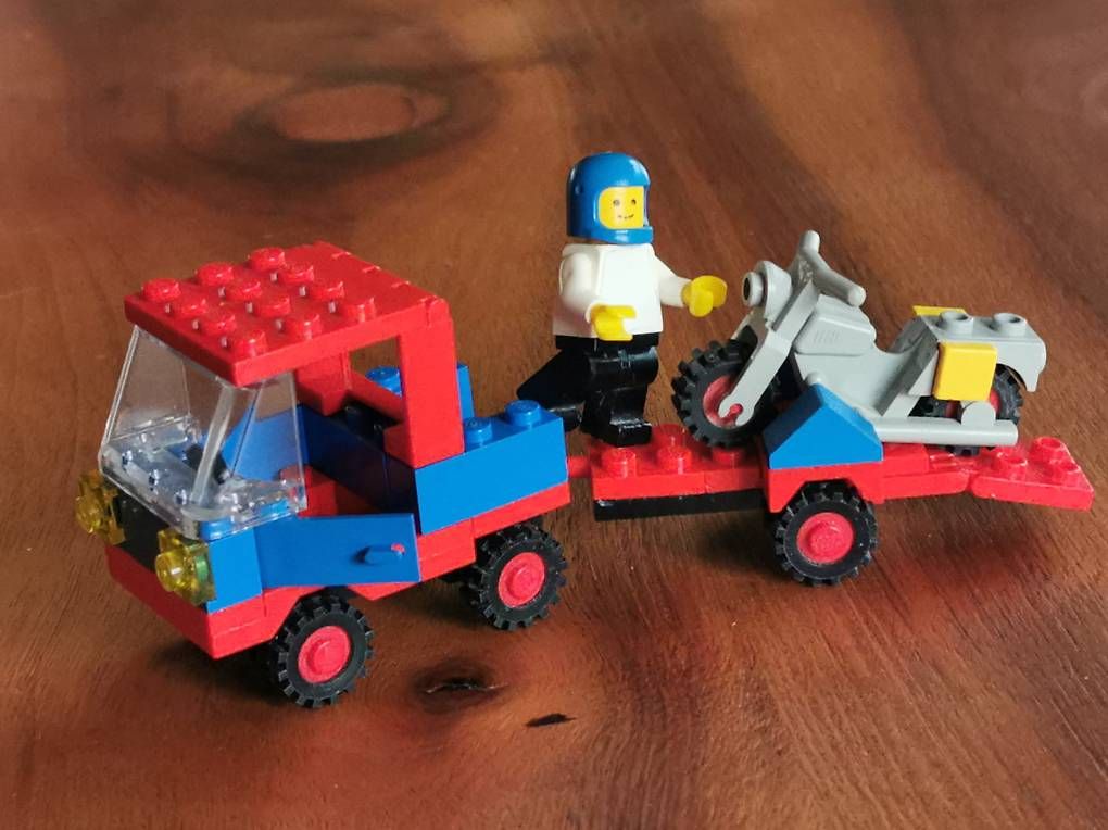 Legoland Kit di costruzioni: LEGO 6654 Motorcycle Transport – Usato da Ermatingen venduto da Irem77