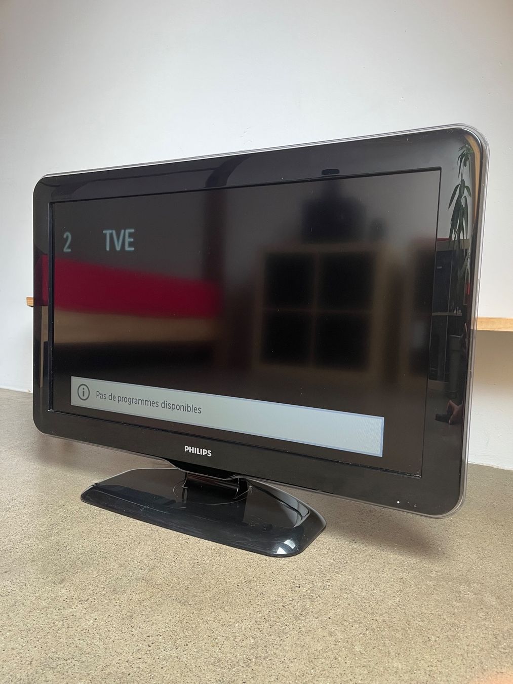 Philips Televisori: Philips Fernseher ab 1CHF – Usato da lüscherz venduto da simple_nic 1