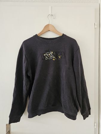 Schwarzer Völkl Pullover