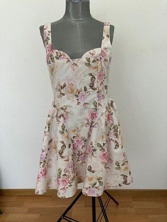 Robe d'été florale vintage, taille L, style romantique 🌸
