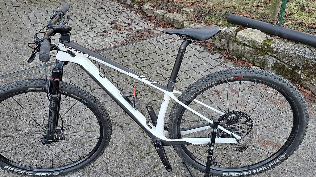Biciclette: Scott Scale RC900 Team – Usato da Egliswil venduto da MaudinE75 1