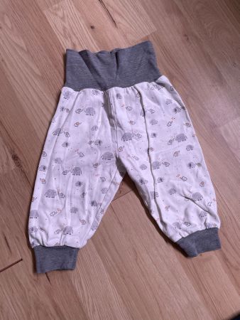 Baby Hose von People Organic mit Elefanten -Motiv, Gr. 74/80