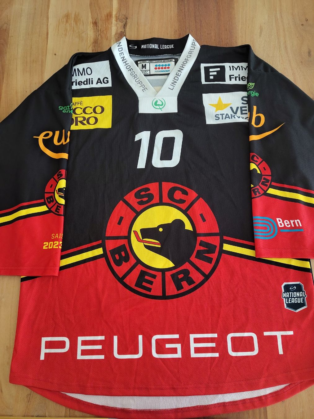 SC Bern Leibchen & Hosen: Trikot SCB Scherwey #10 Grösse M – Gebraucht aus Bern von mwa_xj5p 1