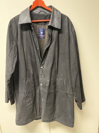 Herren Ledermantel Grösse 50, schwarz gefüttert