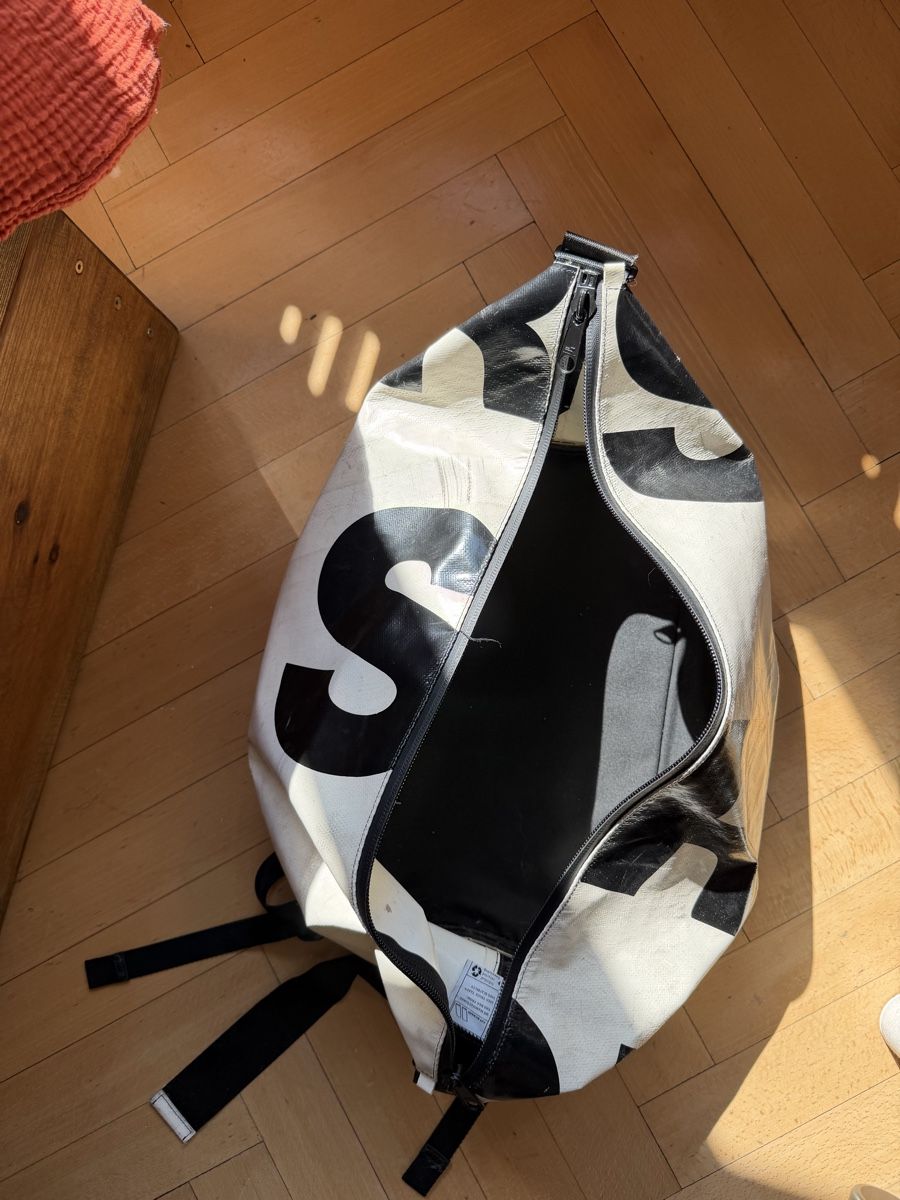 Freitag Zaini: F511 Skipper Freitag Reisetasche Rucksack – Usato da Baden venduto da jessicachrist 1