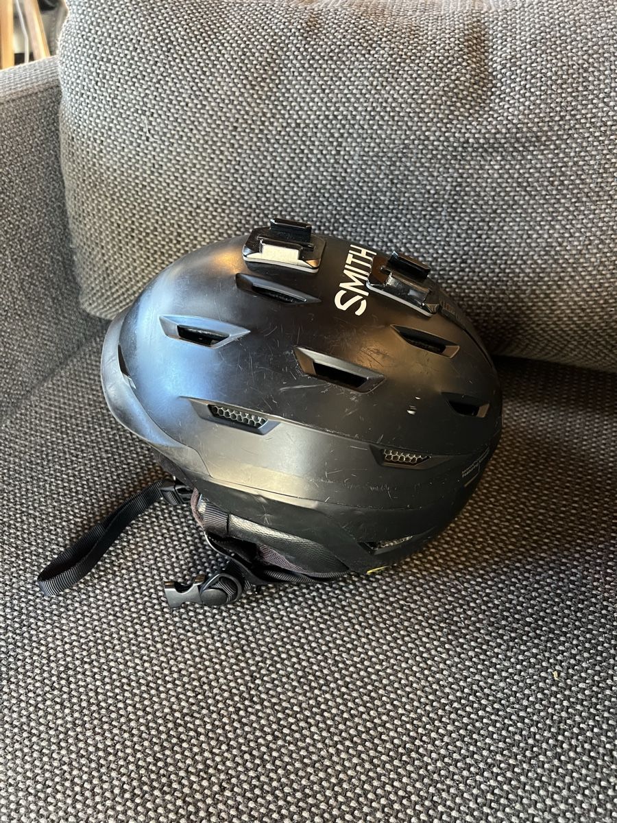 Smith Optic Caschi: Casque de ski smith – Usato da La Tzoumaz venduto da lul_wl9z 2
