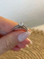 Damenring Silber mit Zirkonia Stein gebraucht