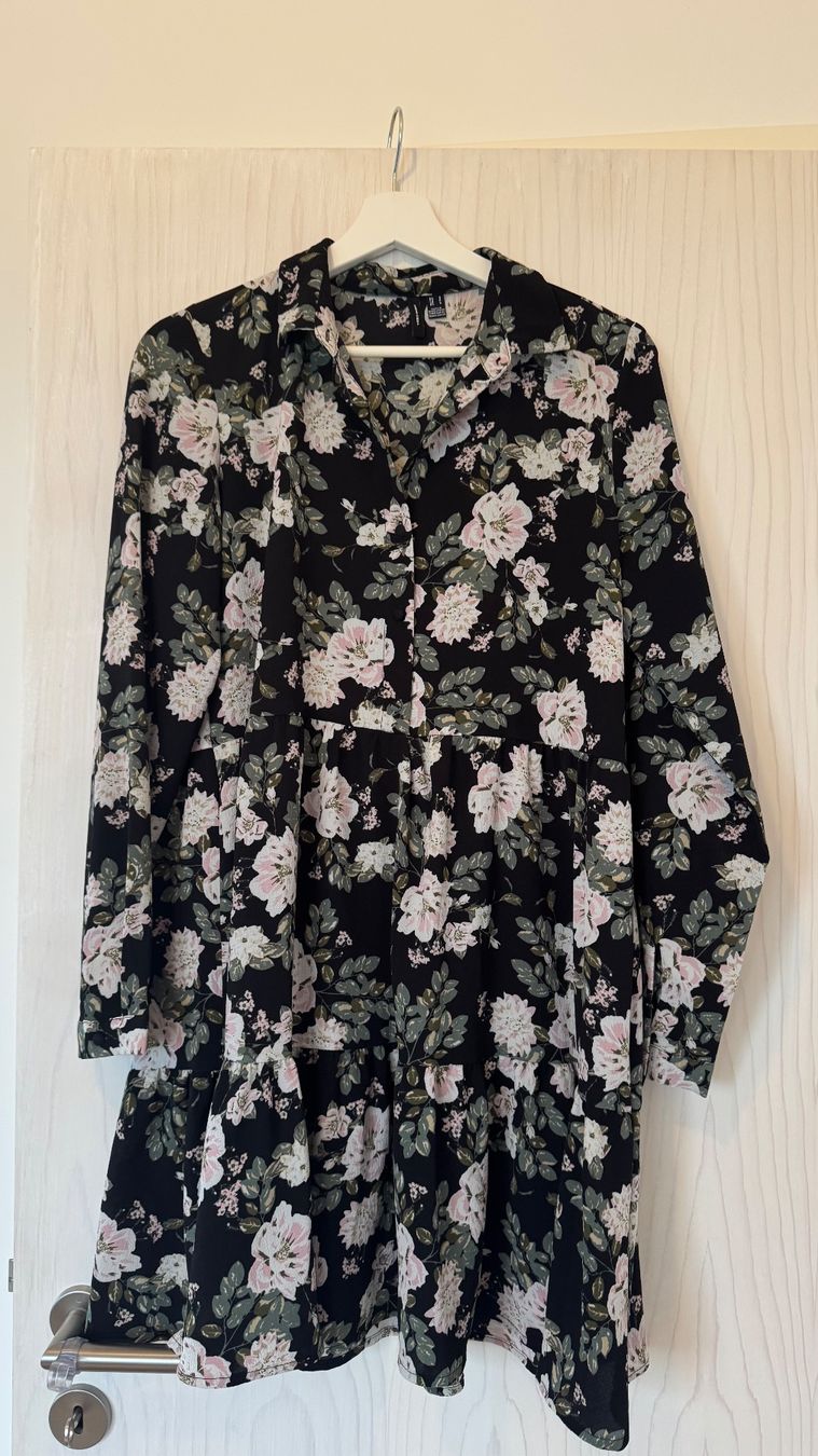 Vero Moda Kleider: Vero Moda Kleid – Neu (gemäss Beschreibung) aus Jens von Nougat2001