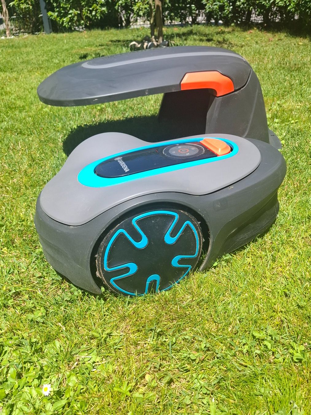 Gardena Tagliaerba: Gardena-Mähroboter SILENO minimo 250 – Usato da Olten venduto da Nikodimos 1