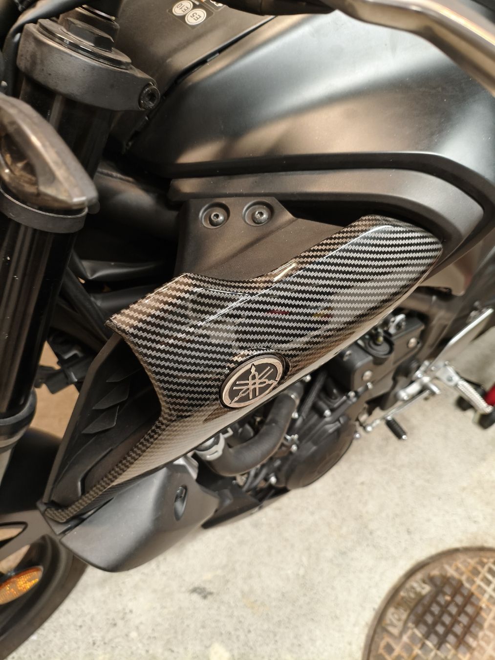 Yamaha Toutes les pièces détachées moto: Yamaha MT03 Fairing – D'occasion à Zürich par jam_2lrx 1