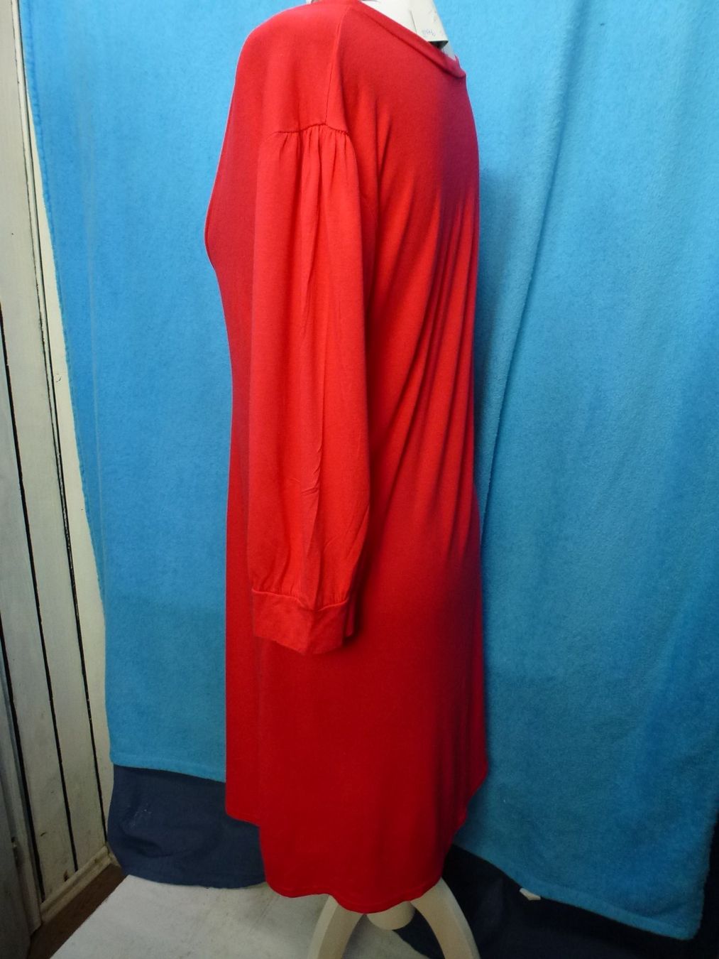 Vestiti: JERSEY KLEID MIT ODER OHNE GÜRTEL GR M LEUCHTENDES ROT NEU – Nuovo (secondo la descrizione) da Kreuzlingen venduto da ang_7k8d 3