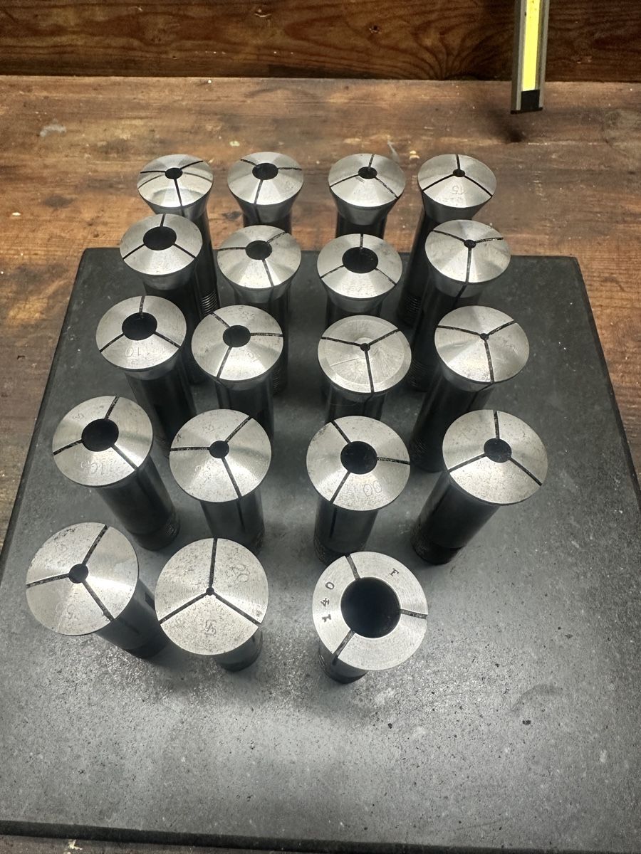 Schaublin Altro per industria metallurgica: Spannzangen Schaublin – Usato da Burgdorf venduto da Liw_9hgs