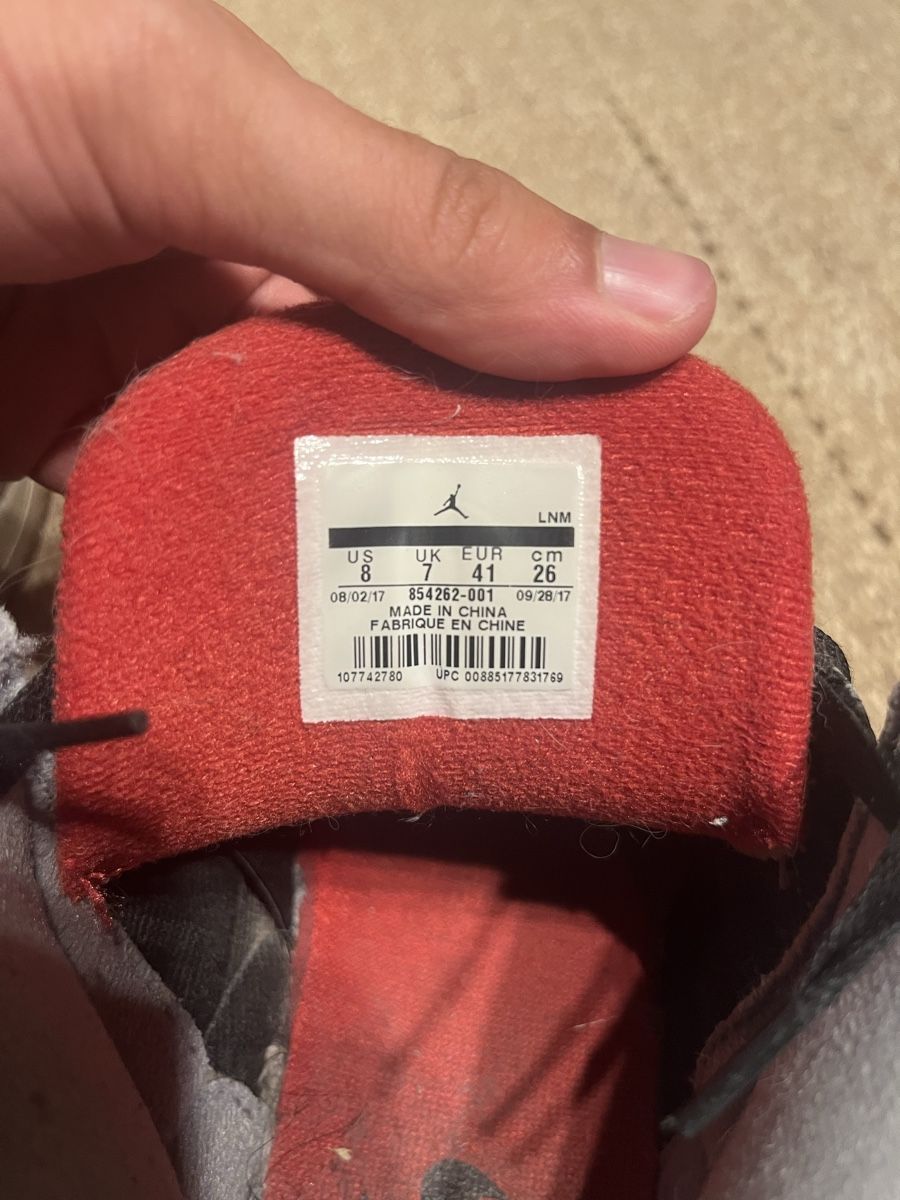 Jordan Chaussures hommes: Jordan 3 Black Cement  – D'occasion à Villars-Burquin par wet_6s7p 2