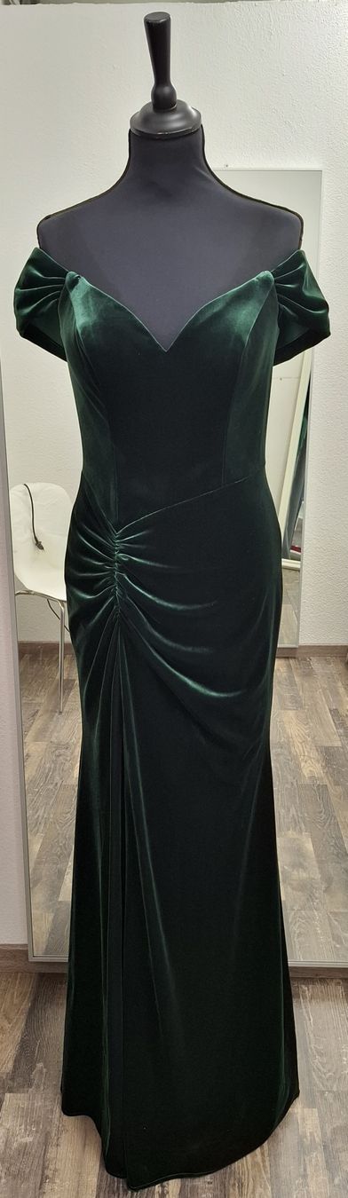 Robes: Green Kleid  – Neuf (Voir description) à Uster par VMT.