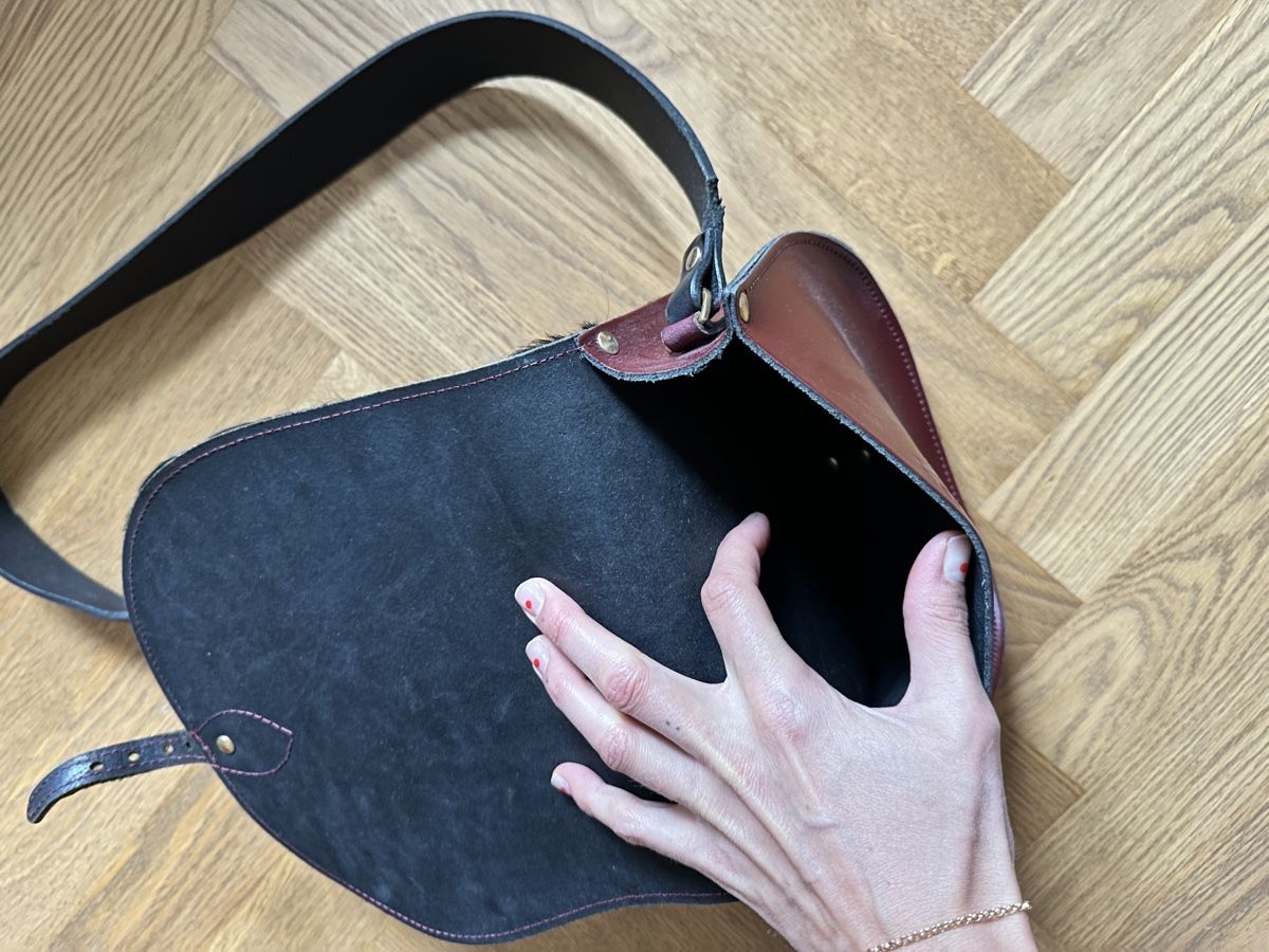 Borse: Ledertasche mit Felldeckel – Usato da Zürich venduto da NicolaLauraJoy 4