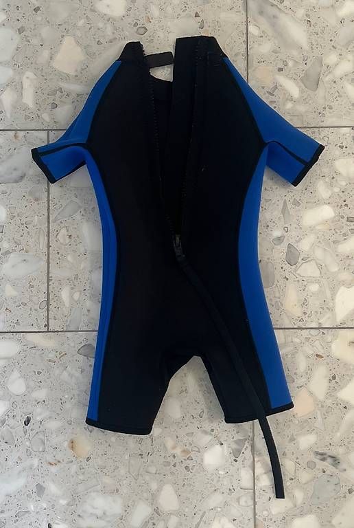 Costumi da bagno: Kinder Neopren Shorty Gr. 2 – Usato da Luzern venduto da MadeInLuzern 1