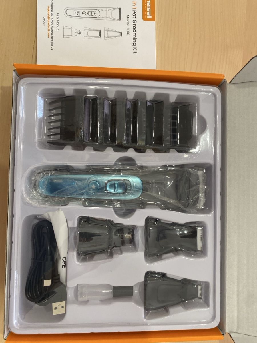 Rasoi & Lamette da barba: Oneisall fc10 Rasierer – Nuovo e nell'imballaggio originale da Solothurn venduto da kos_bt72 2