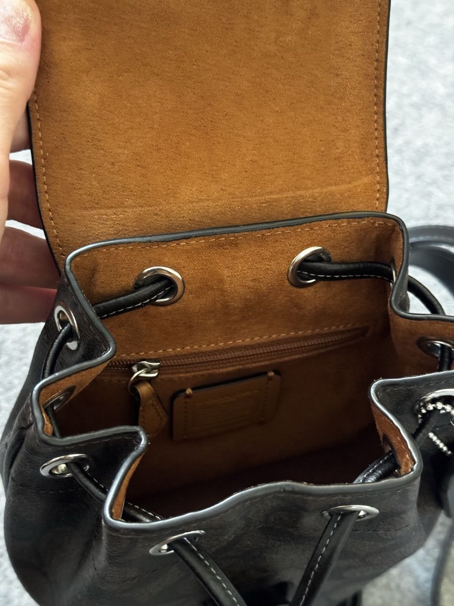Coach Zaini: Coach Rucksack Amelia, neu – Nuovo (secondo la descrizione) da Küssnacht am Rigi venduto da ann_k2rk 5
