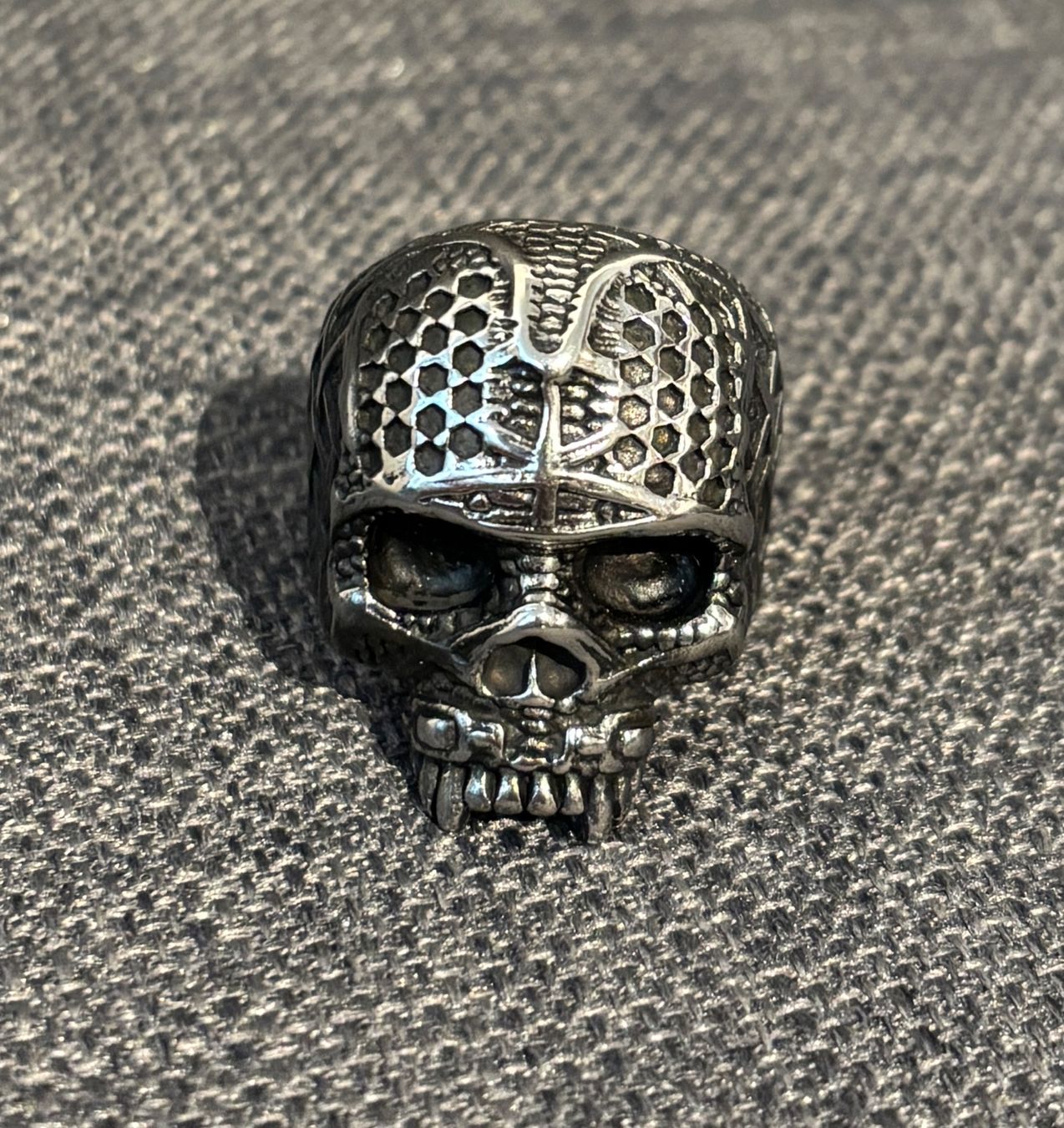 Anelli: Stahl Ring Skull Totenschädel US Grösse 10 – Nuovo (secondo la descrizione) da Egg b. Zürich venduto da superman1975 4