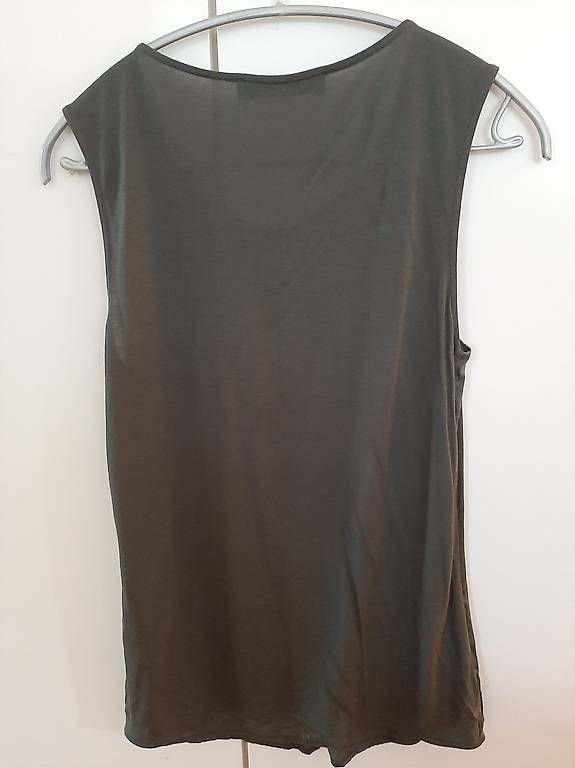 Blusen: Blusentop Hallhuber; olive, Grösse M – Gebraucht aus Bülach von Debbie017 1