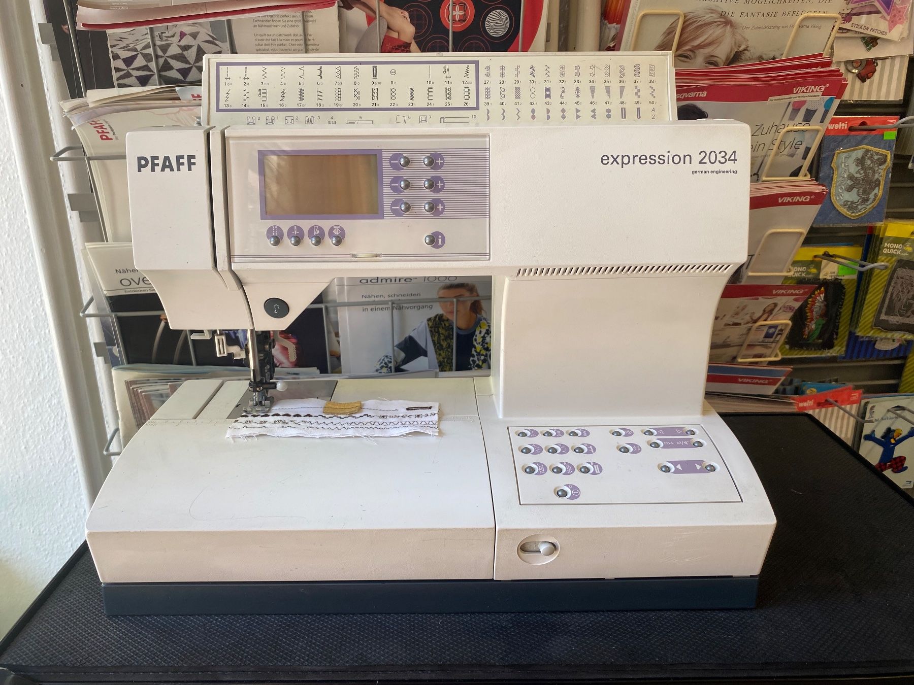 Pfaff Macchine da cucire: Nähmaschine PFAFF expression 2034, mit IDT, ab Fr. 1.-- – Usato da Olten venduto da Pat31