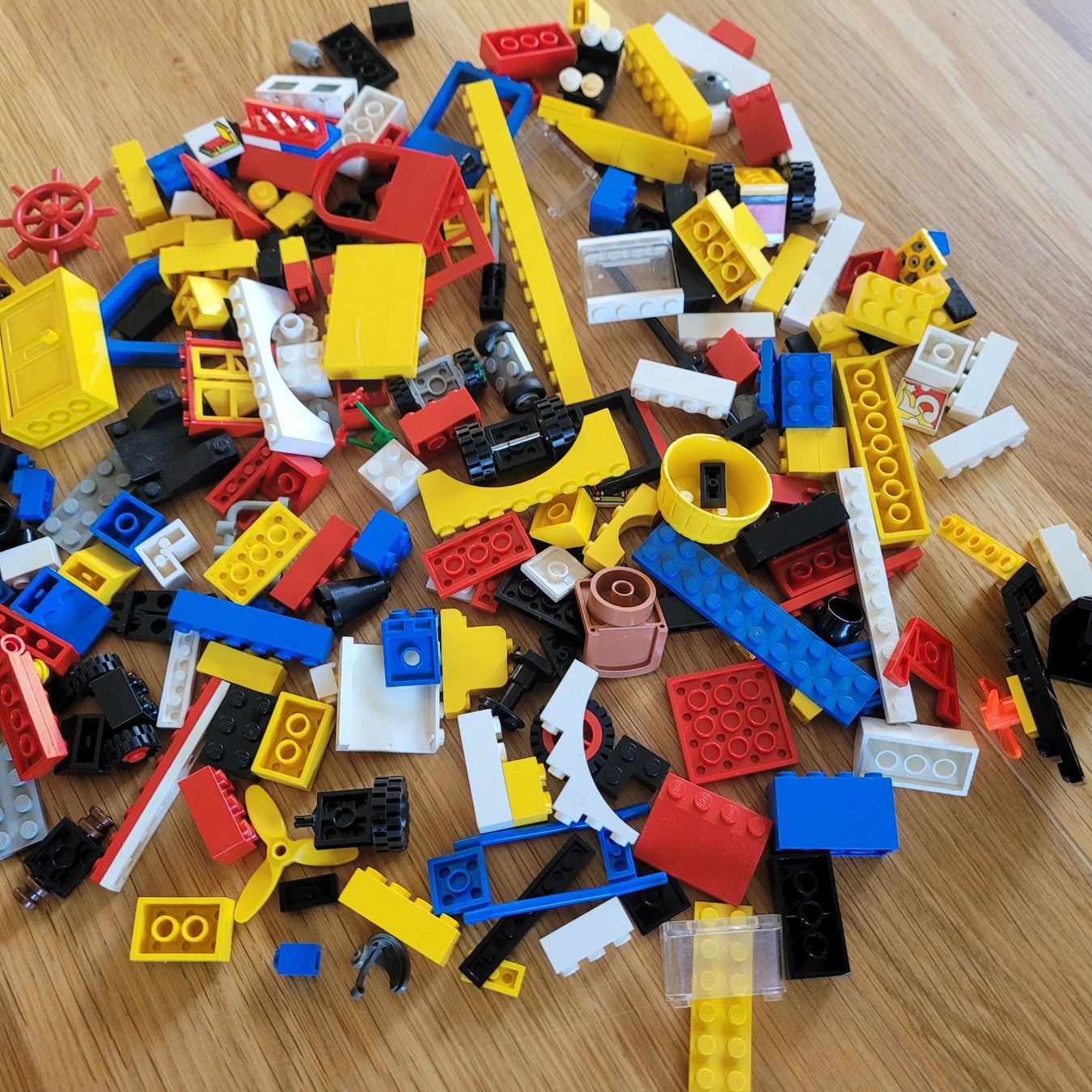 Lego Kit di costruzioni: Lot de LEGO 352grammes – Usato da Biel/Bienne venduto da Destockweb 2