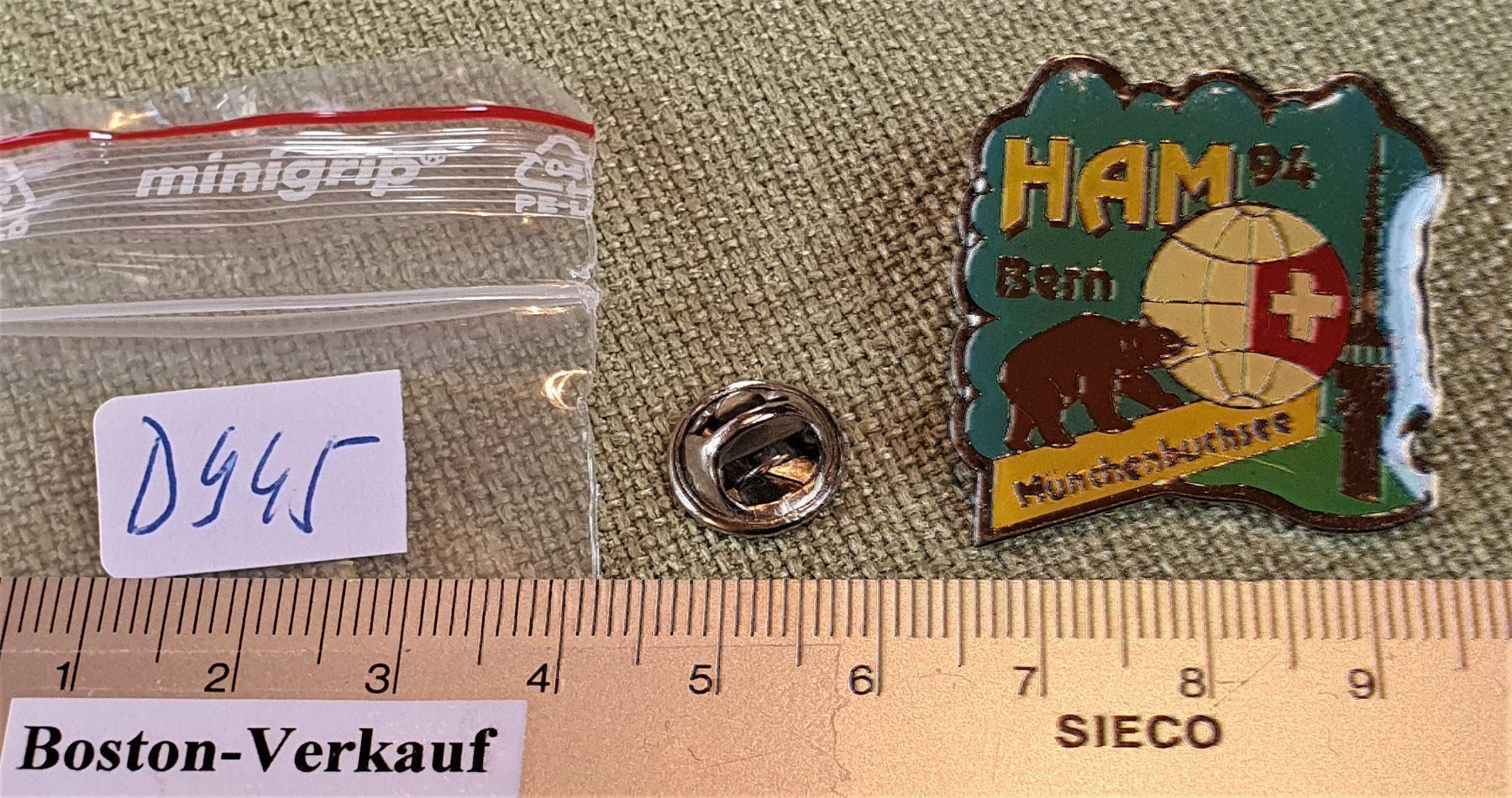 Placchette & Badge: D945 - Pin HAM 94 Bern Münchenbuchsee CH – Usato da Reinach BL venduto da Boston-Verkauf 2