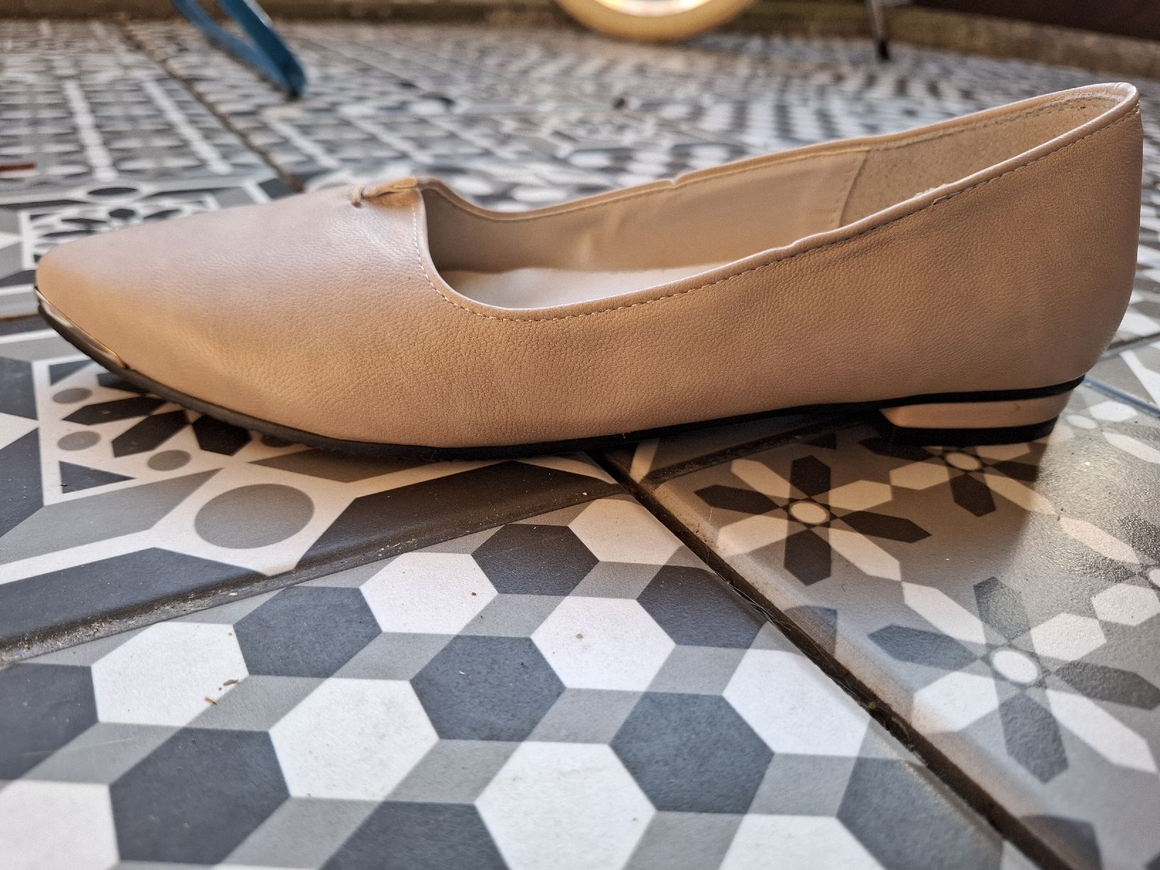 Chaussures femmes: Ballerinas beige B'Shoes  – Neuf (Voir description) à Schwerzenbach par Passihu