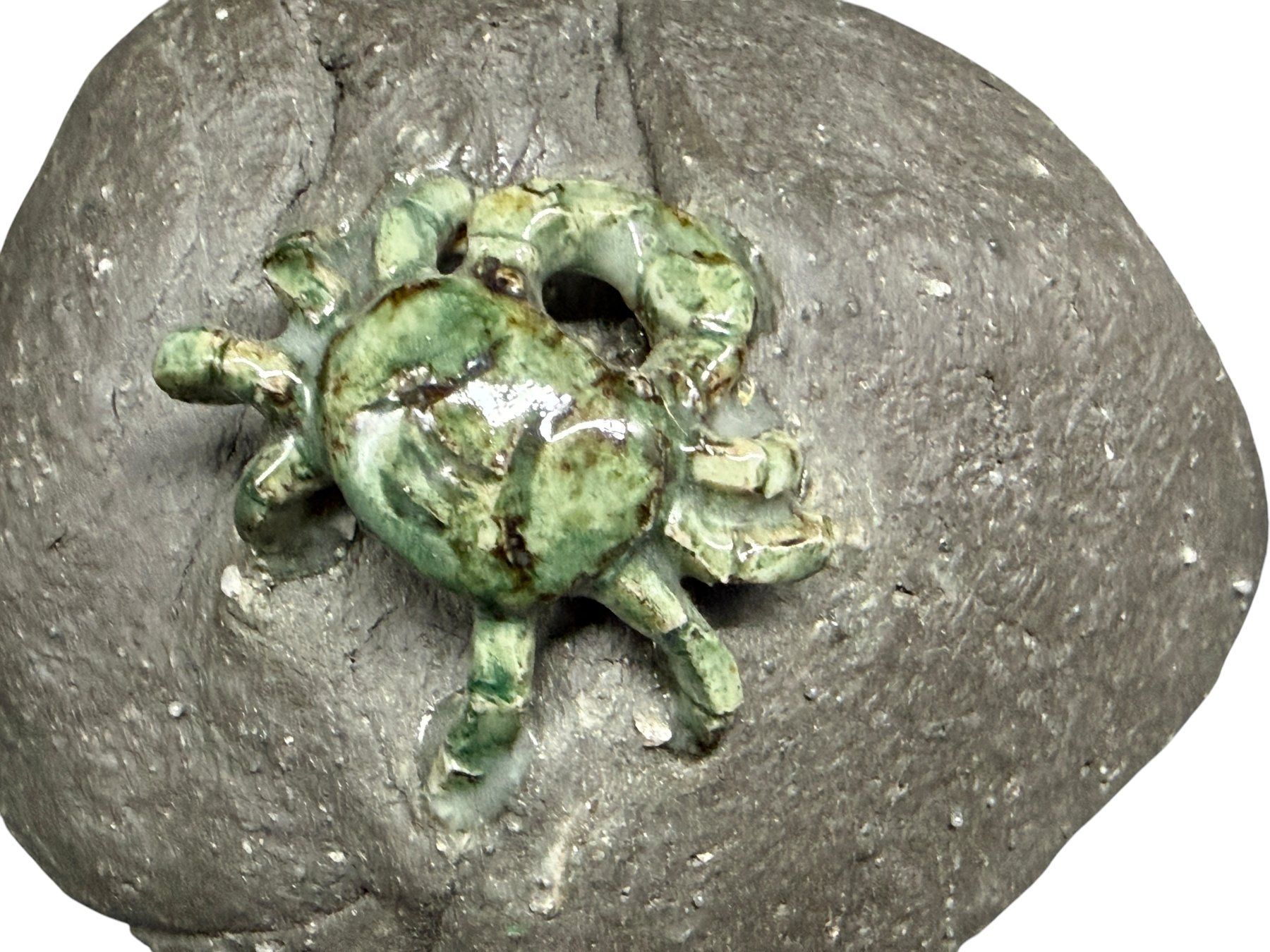 Schmuckkästen: Boîte à bijoux en grés représentant un crabe sur un rocher – Gebraucht aus Morges von deco.vintage 1