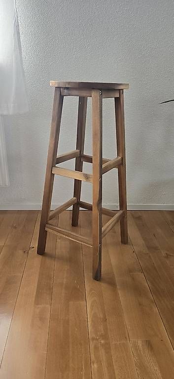 Ikea Tables: Bartisch – D'occasion à Nottwil par sch_68nw 1