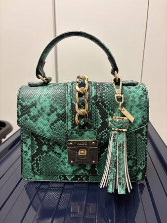 Handtasche ALDO Schlangenoptik Grüngold guter Zustand