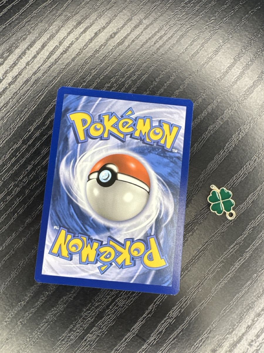 Pokémon Carte collezionabili: Pikachu 065/202 non Holo 2020 – Usato da Uster venduto da Neonschwarz 3