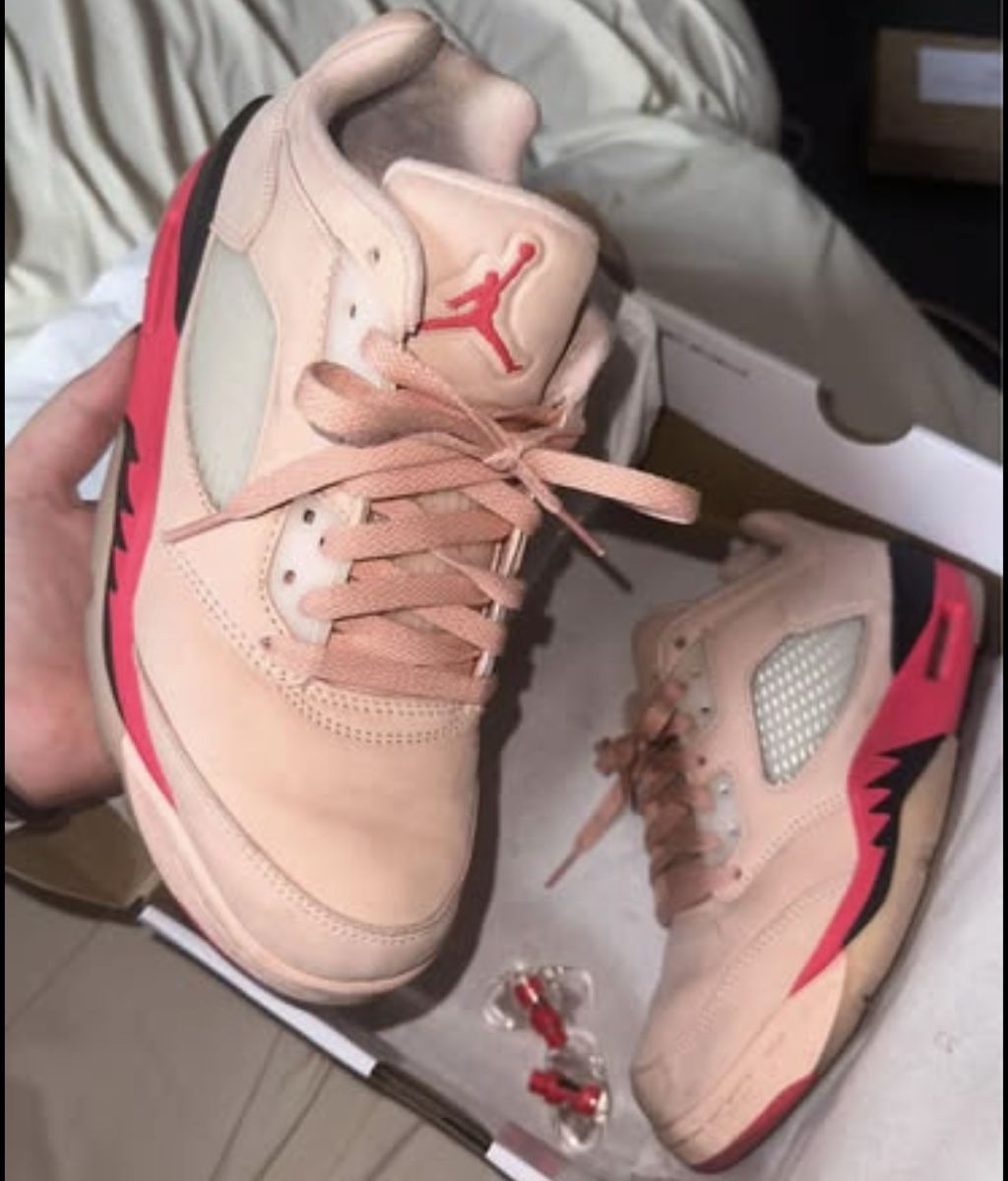 Jordan Damenschuhe: Air Jordan 5 retro low Sneaker - GR : 40 – Gebraucht aus Gutenswil von jus_nr7h 2