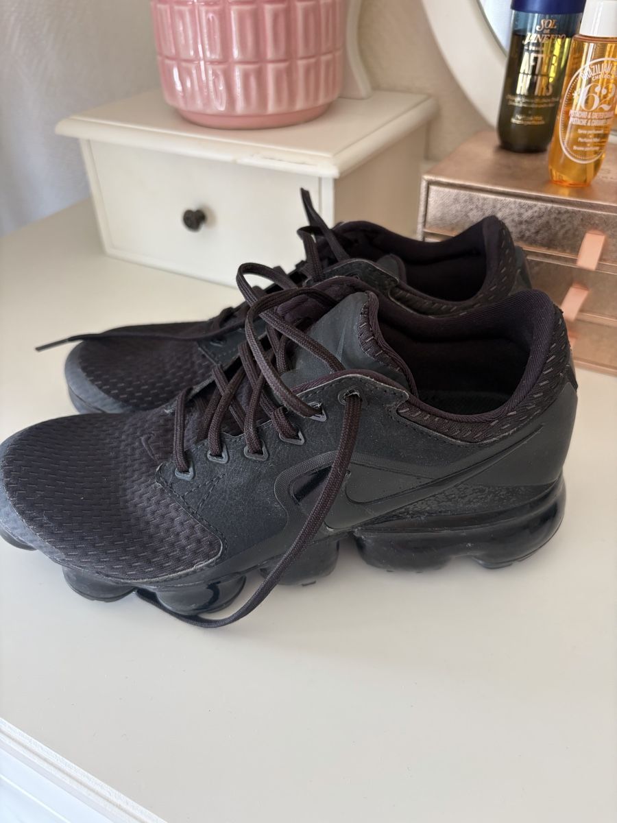 Nike Scarpe da donna: Nike Schuhe 37  – Usato da Basel venduto da Brunner.T 6